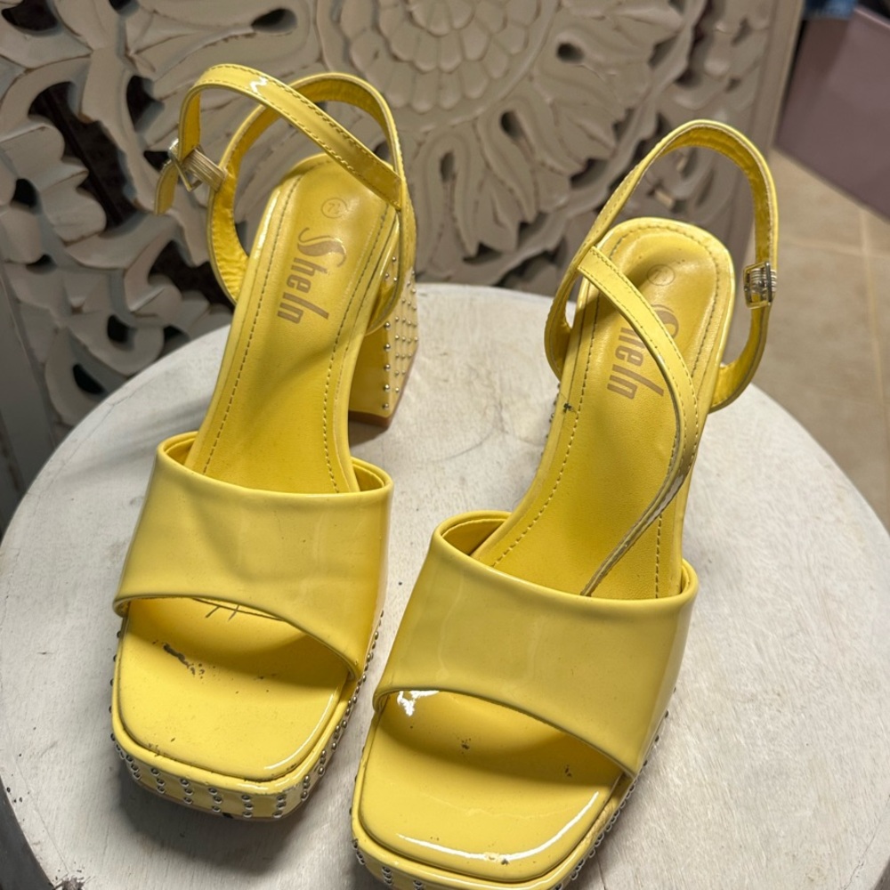Ella Yellow Heels with Strappy Design and Open-Toe Style